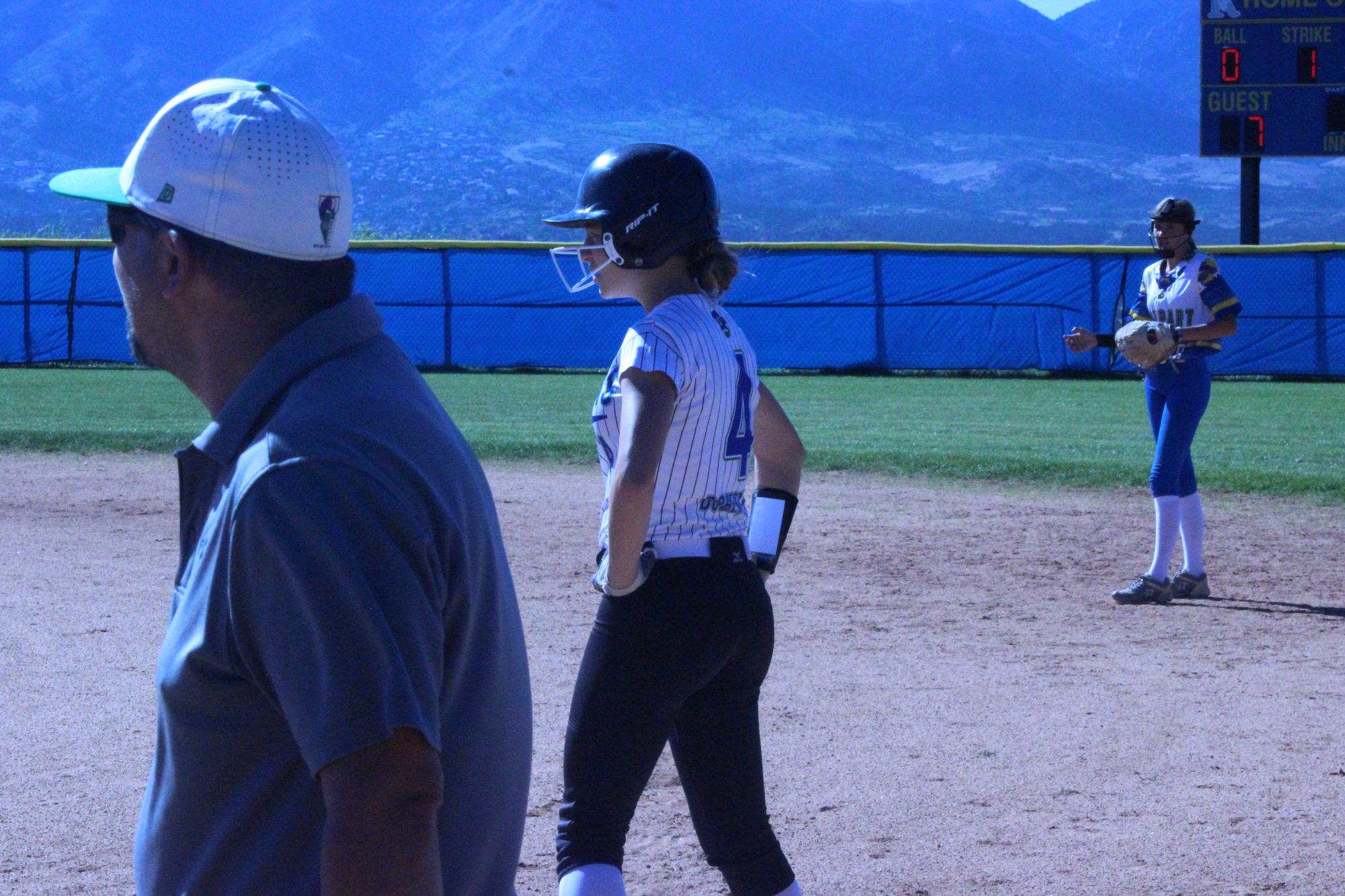 Softball Coming Together to Fight as a Team