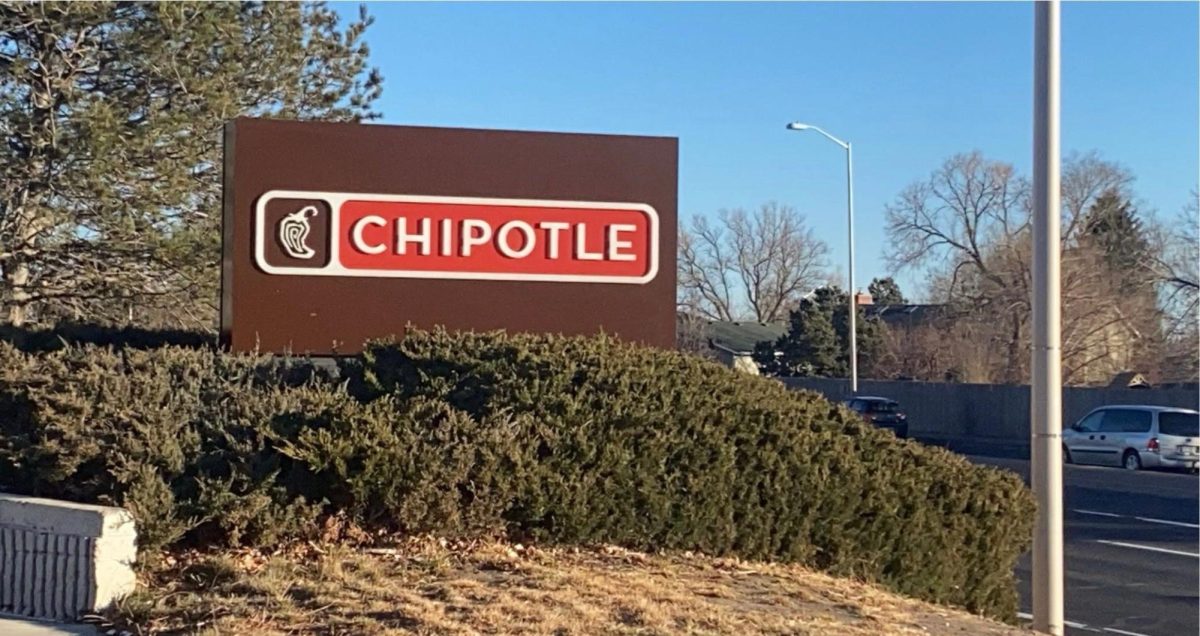 One of the most famous fast food restaurants is Chipotle that is overall loved by millions of people today.